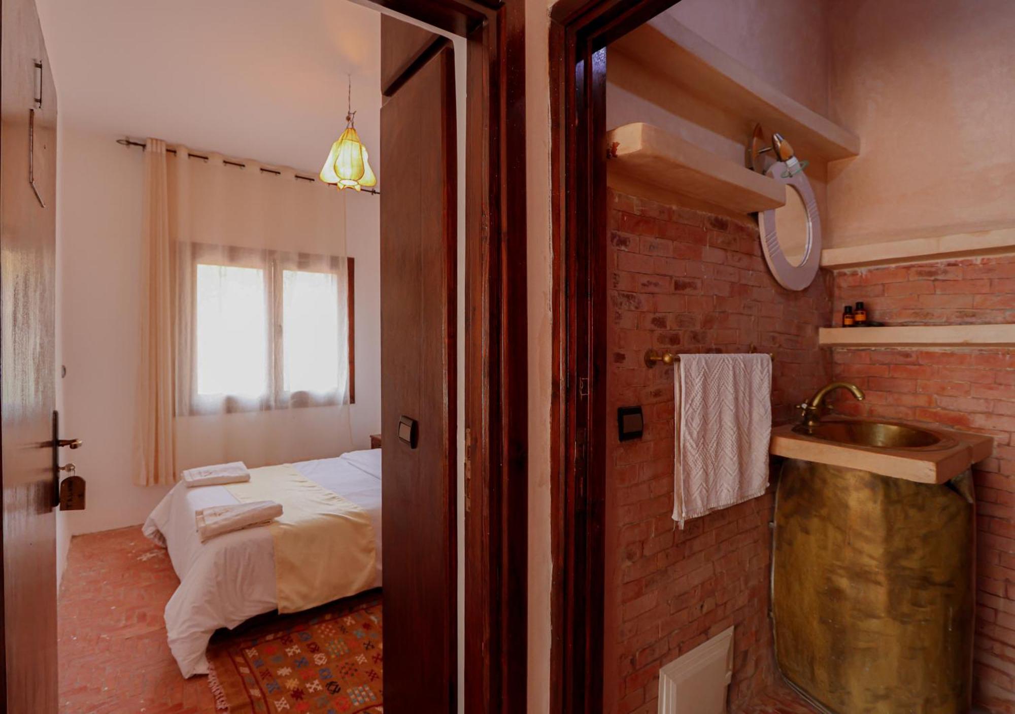 Aux Lumieres Du Toubkal Light Of Toubkal Hotel อิมลิล ภายนอก รูปภาพ